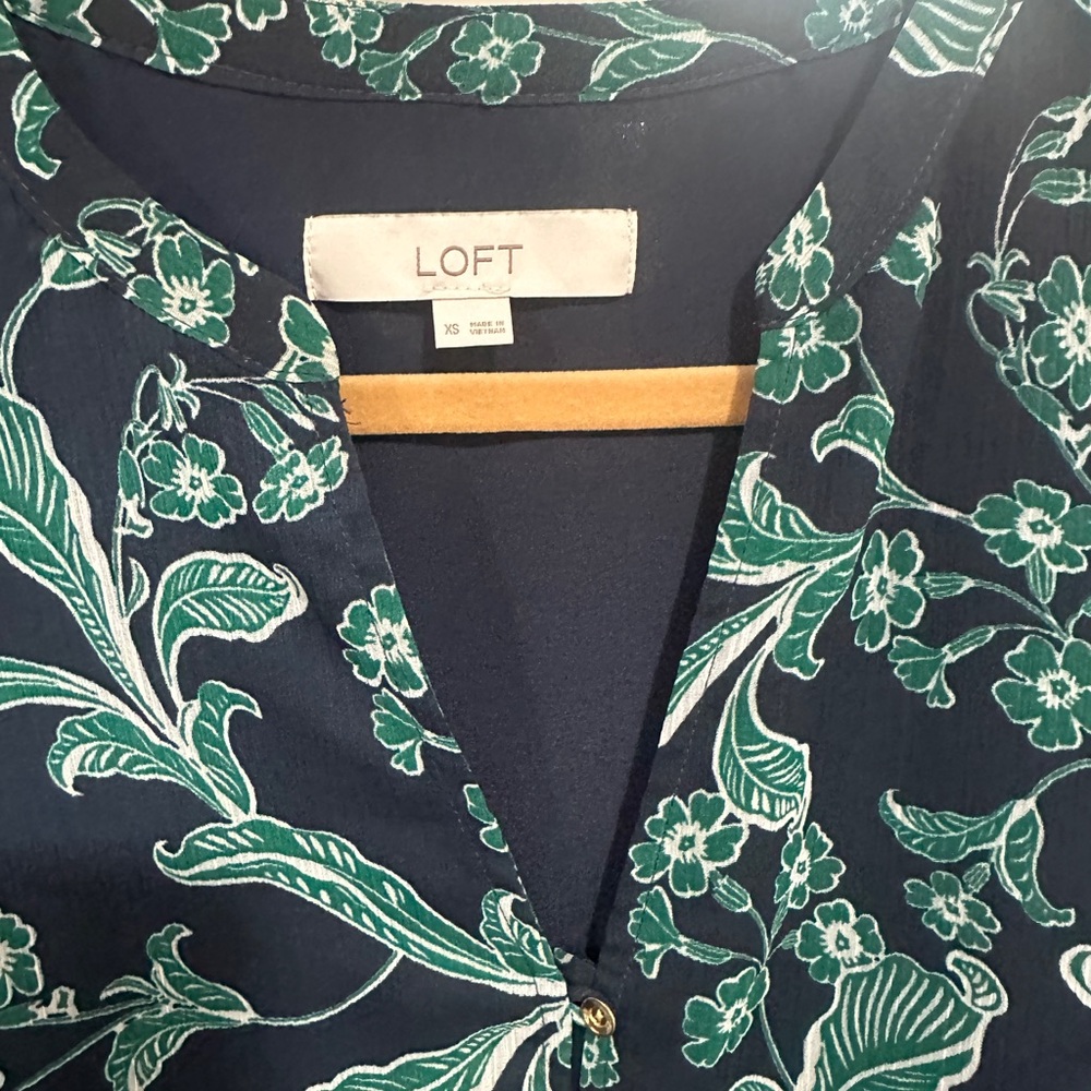 LOFT Navy Floral Long Sleeve Tiered Dress - Size XS - Picture 3 of 8
